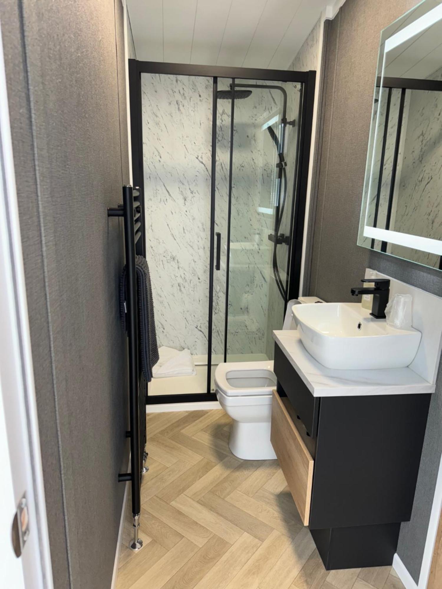 Luxury Hot Tub Glamping Ireleth